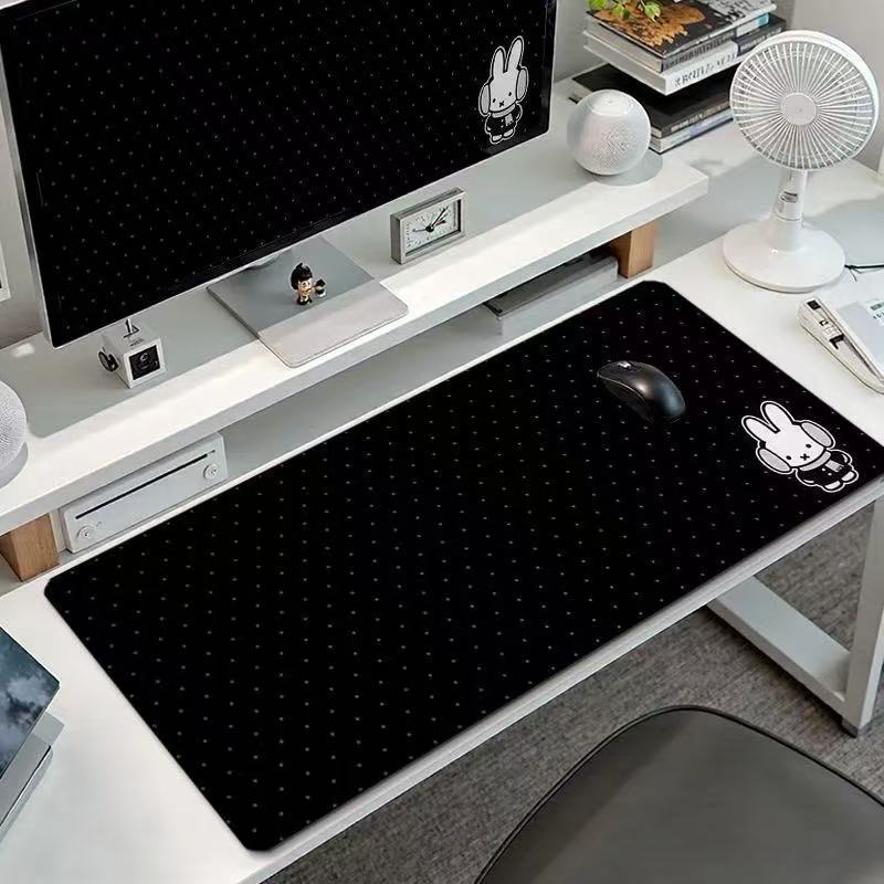 かわいいミッフィーうさぎの大型マウスパッド、カワイイバニーヘ - Tablet Cute Accessories のレビューと価格